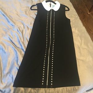 Adorable Peter Pan collar dress!!
